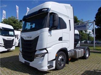 Iveco S-WAY AS440S48T/P