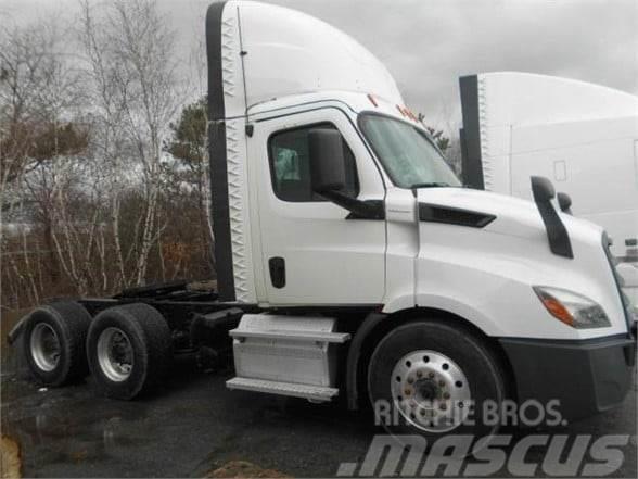 Freightliner CASCADIA 116 Prime Movers