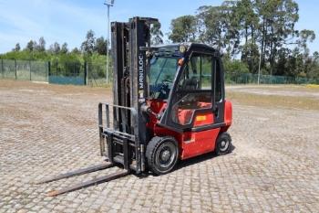 Nissan FD02A25Q 2500 kg