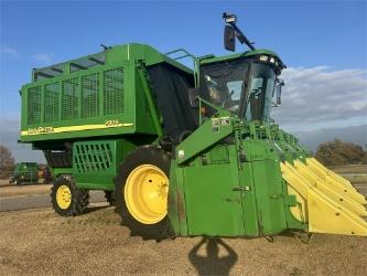John Deere 9996