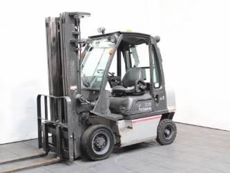 Nissan FD 02 A 25 U