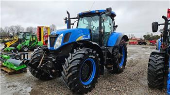 New Holland T7040