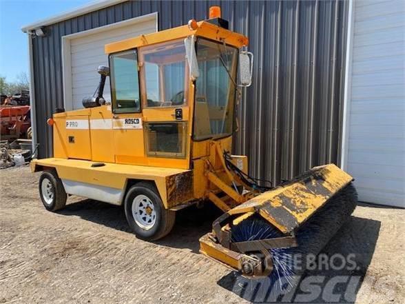 Rosco 4820 Sweepers