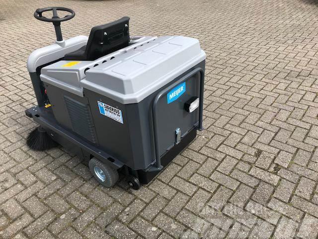 Metech VR950 Sweepers