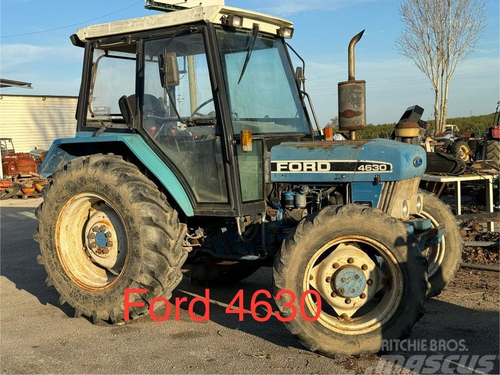 Ford / New Holland 4630 Tractors