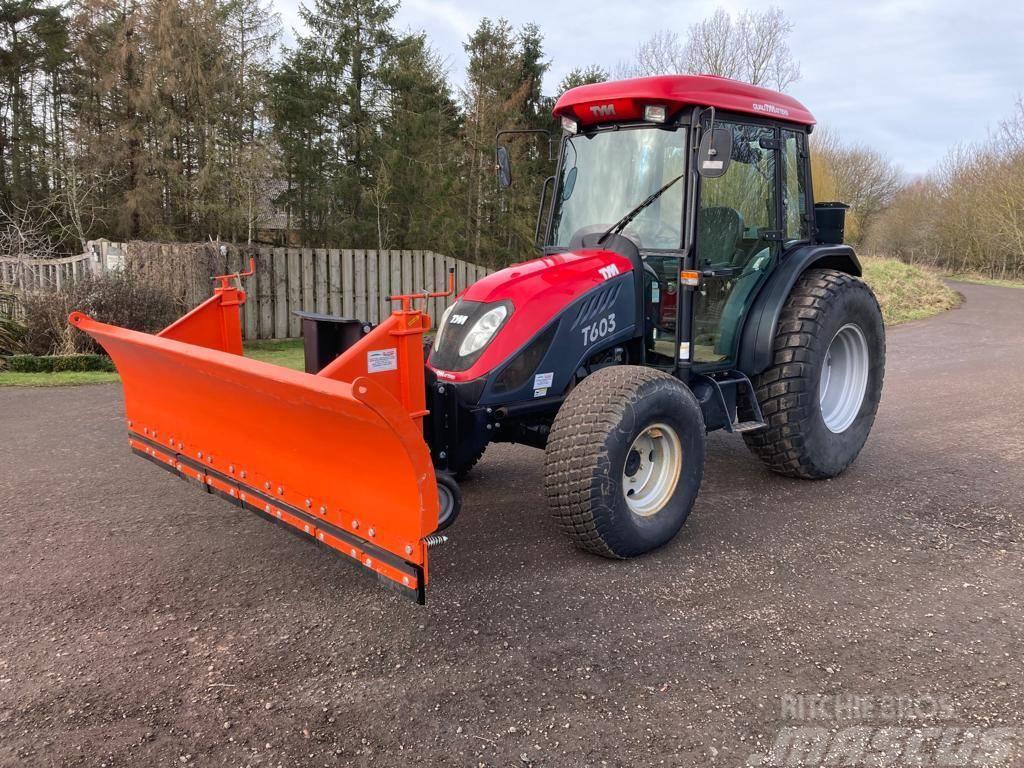 Ditch Witch Tomlinson 8 ft hydraulic snow plough Sweepers