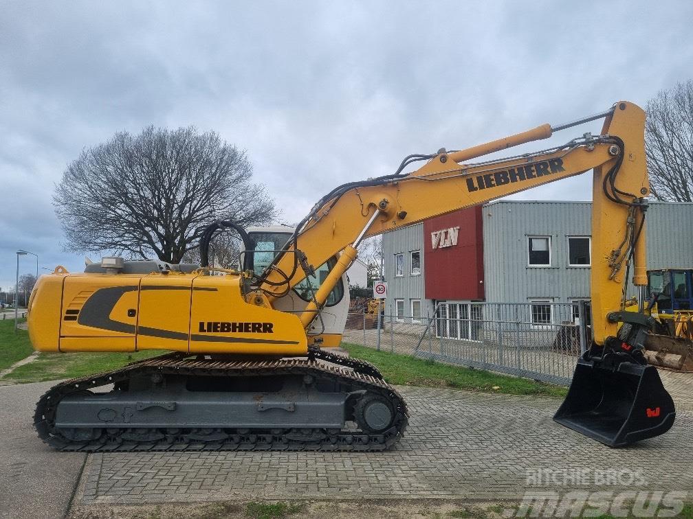 Liebherr R914C Crawler excavators