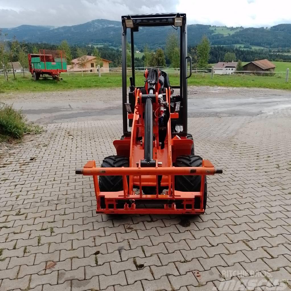 Kaweco KW20 Farmer Front loaders and diggers