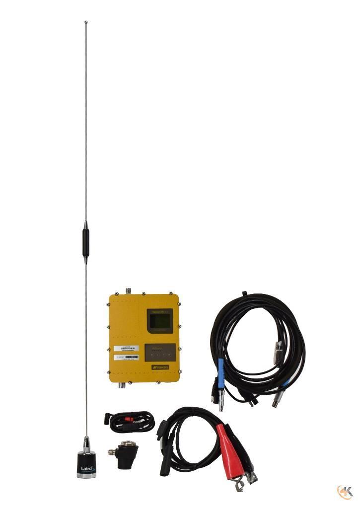 Topcon SRL-35 450-470 MHz 35 Watt External Radio Kit Other components