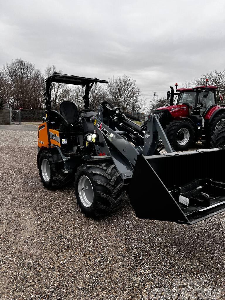 GiANT G2700HDX-TRA PLUS Wheel loaders