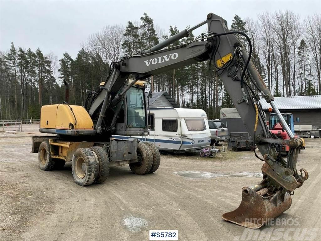 Volvo EW140 WHEELED EXCAVATOR WITH HYDRAULIC CLEANING BU Wheeled excavators