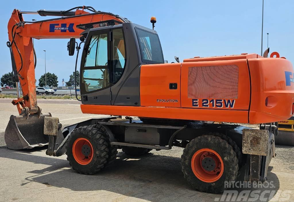 Fiat-Kobelco E215W Wheeled excavators