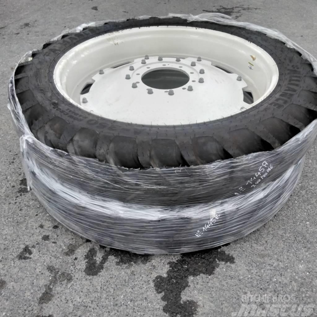 Alliance 300/95R46 Tyres, wheels and rims