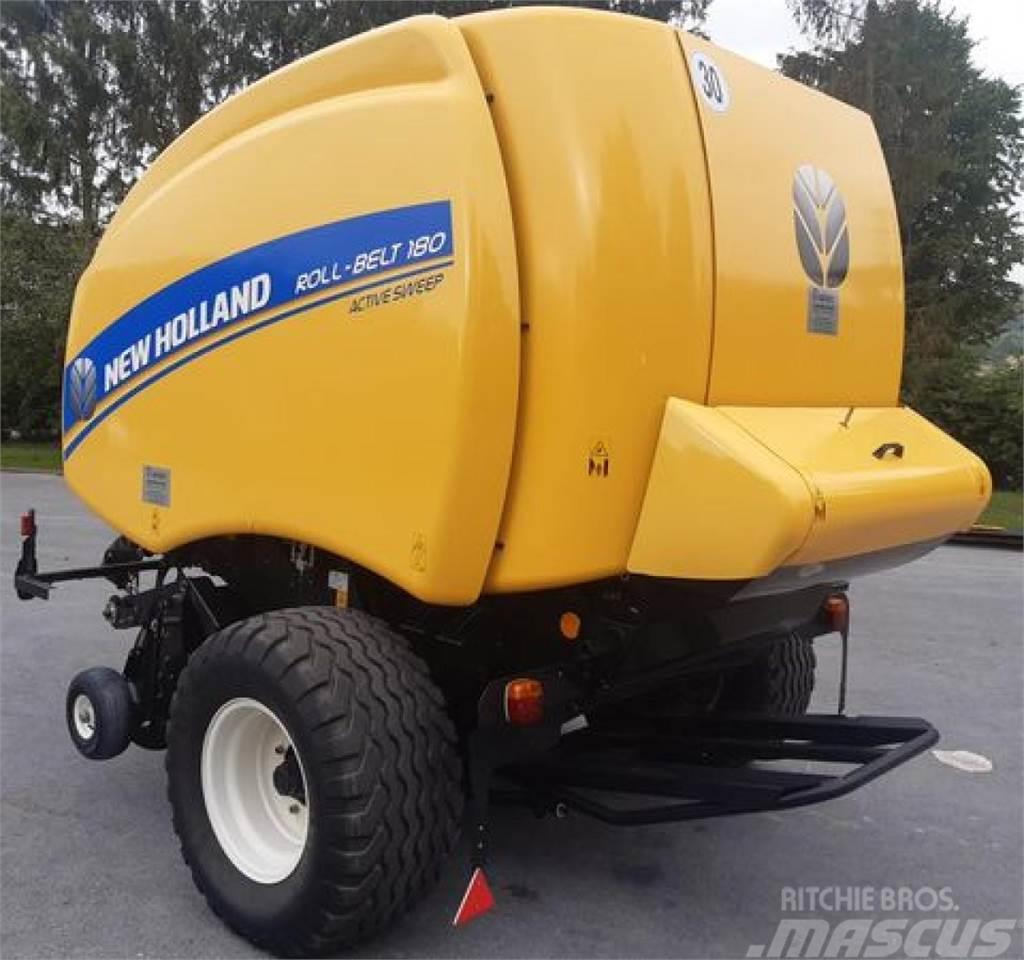 New Holland RB 180 Round balers