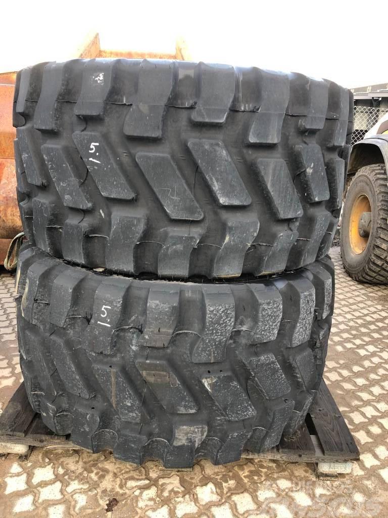 Goodyear 750/65R25 Tyres, wheels and rims