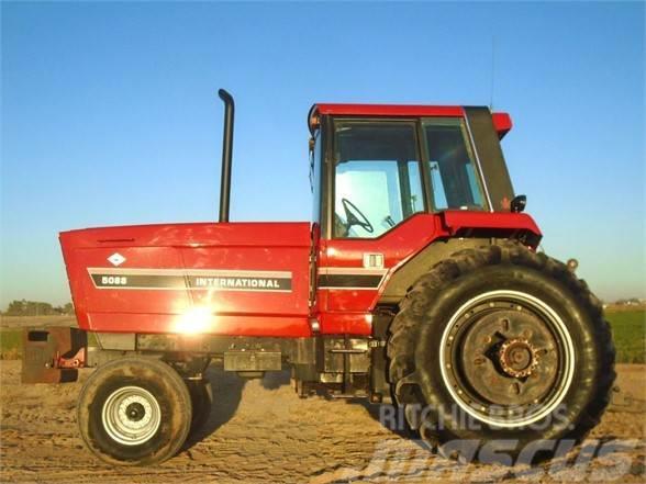 International 5088 Tractors