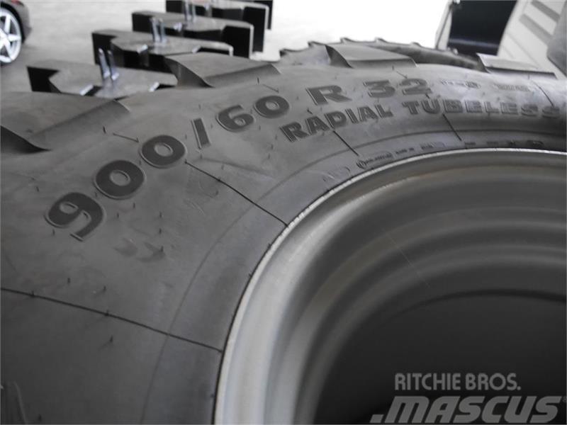 Michelin 900/60R32  BIB X Tyres, wheels and rims