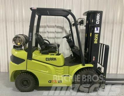 Clark Material Handling Company GTS25L Other