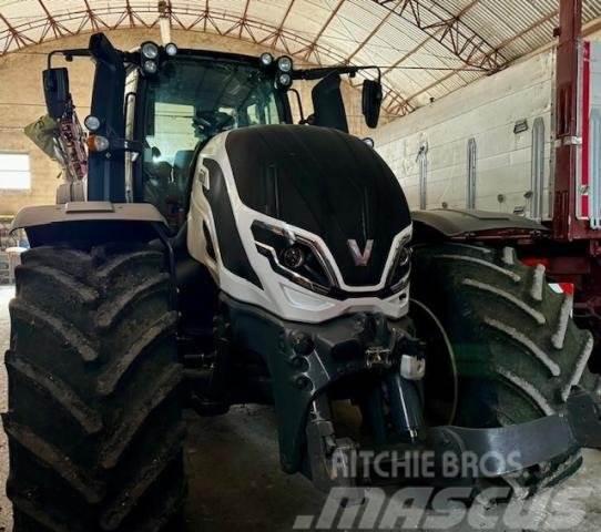 Valtra T235 Direct + Retroversa Tractors