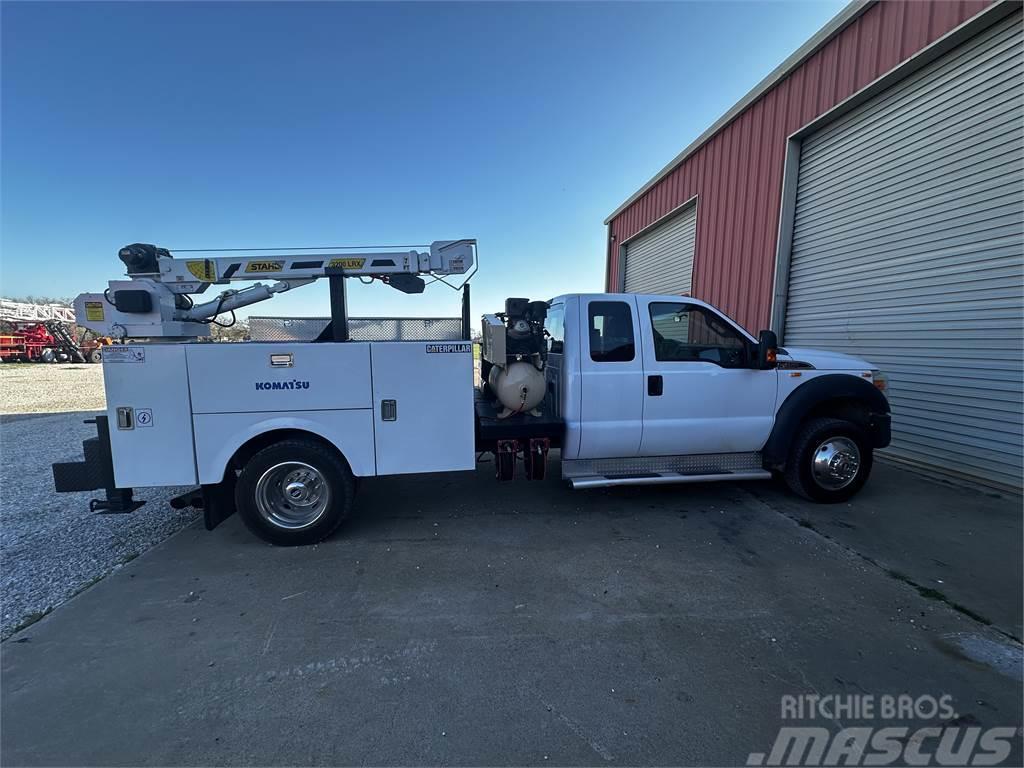 Ford F-450 Service Truck Other
