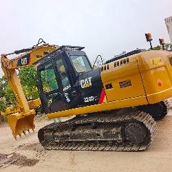 CAT 320D