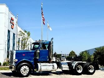 Peterbilt 388