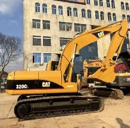 CAT 320 C L