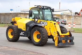 JCB 541-70