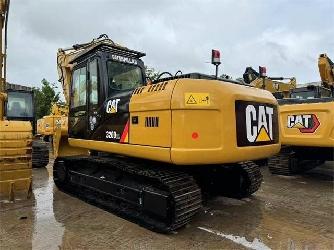 CAT 320D2L