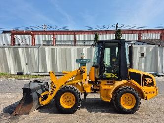 JCB 407 B