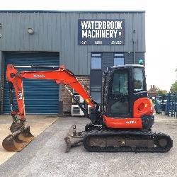 Kubota U 48-4