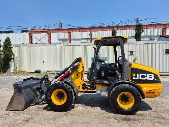 JCB 406 B