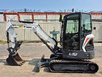 Bobcat E 32i
