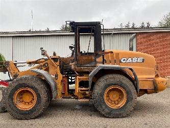 CASE 621D