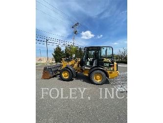 CAT 906M