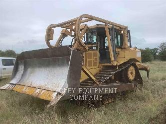 CAT D6T