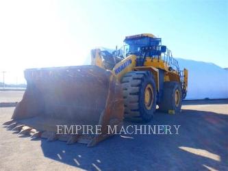 Komatsu WA900-8
