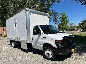 Ford E 450 SD