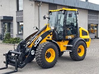 JCB 409