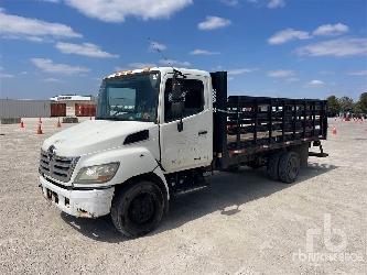 Hino 165