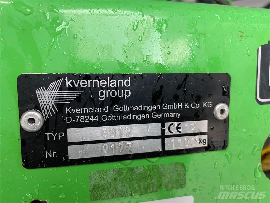 Deutz-Fahr 6917 Rakes and tedders