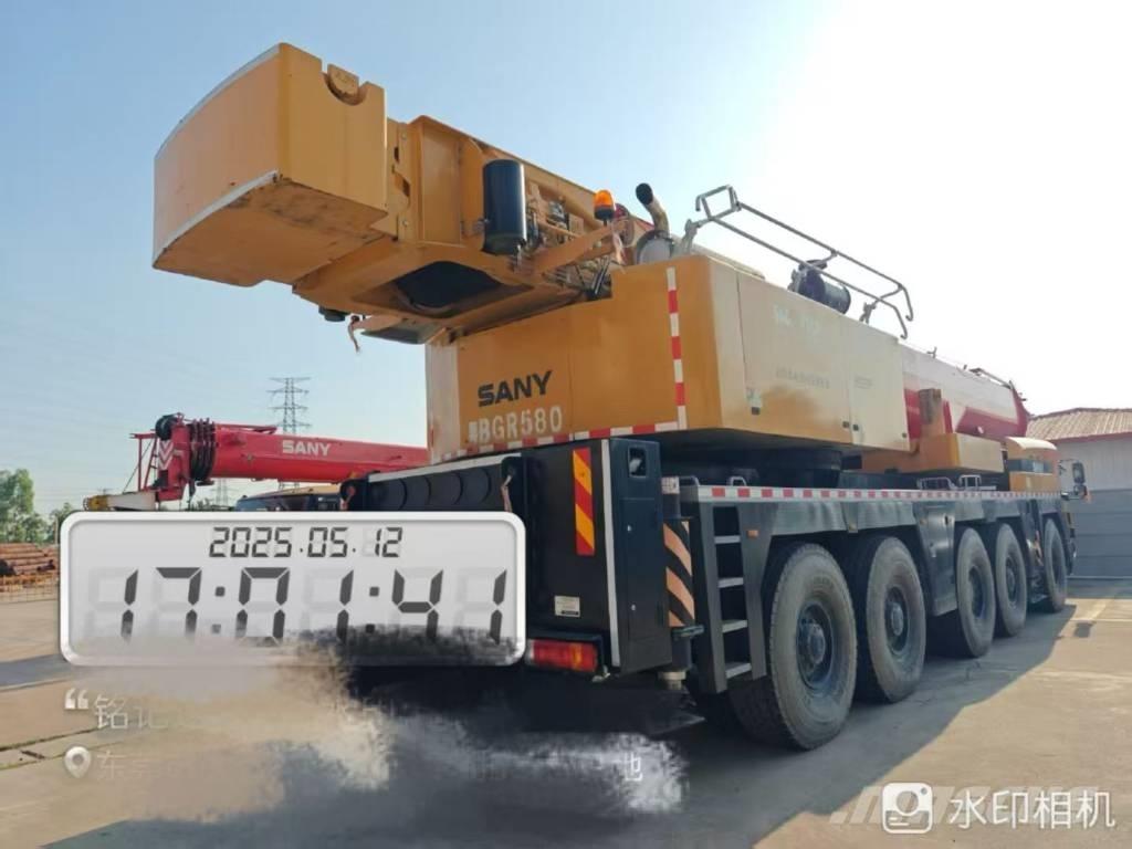 Sany SAC2000C8 All terrain cranes