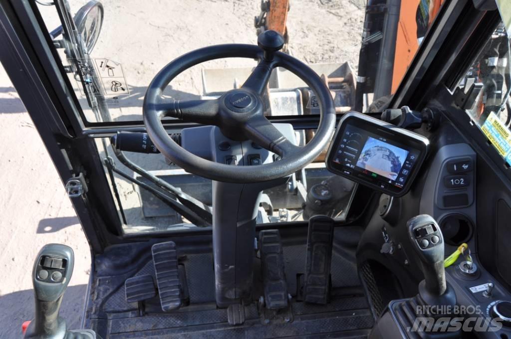 Doosan DX 100-7 Wheeled excavators