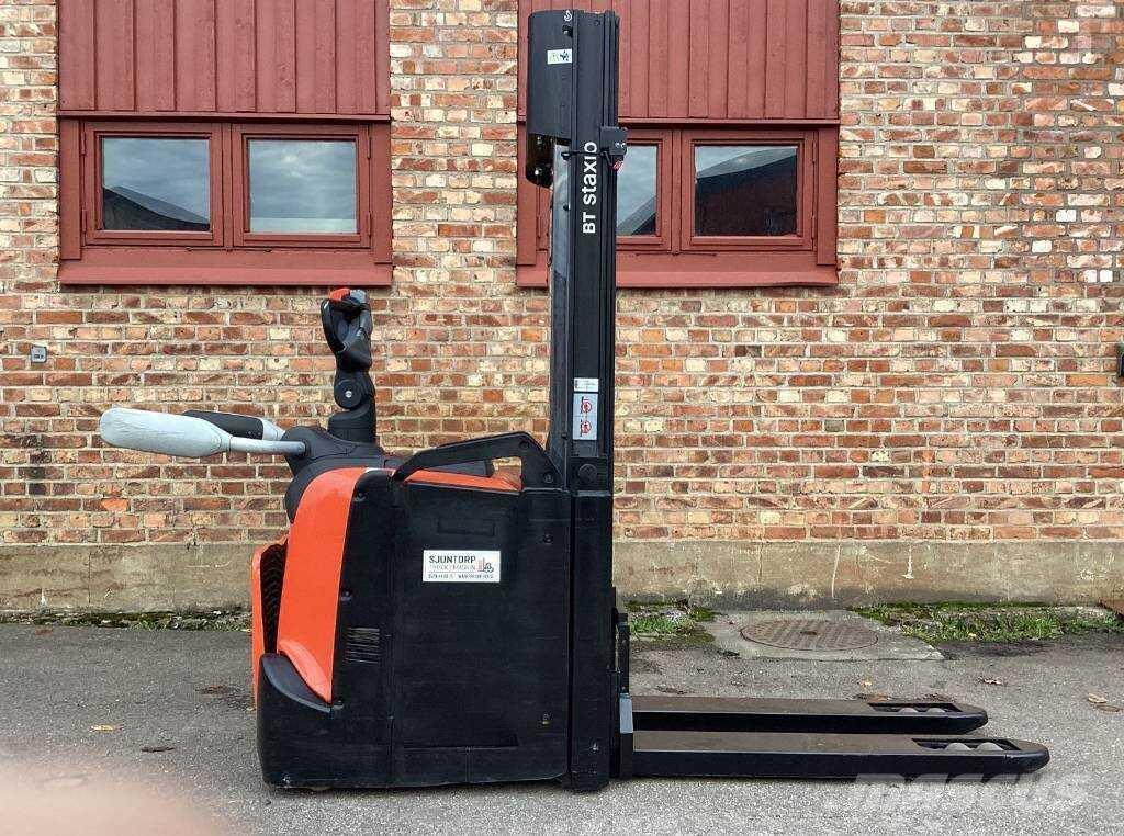 BT SPE 120 L Self propelled stackers