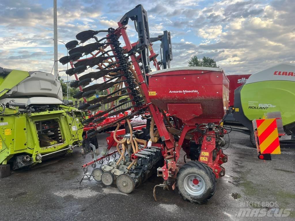 Mascar Montana 600 Sowing machines