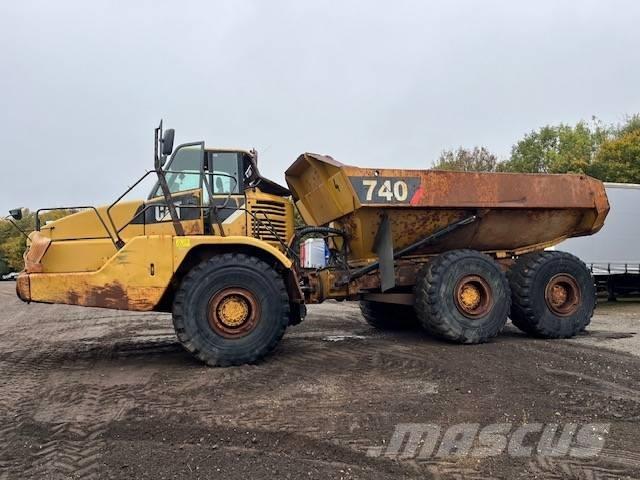 CAT 740 Articulated Haulers