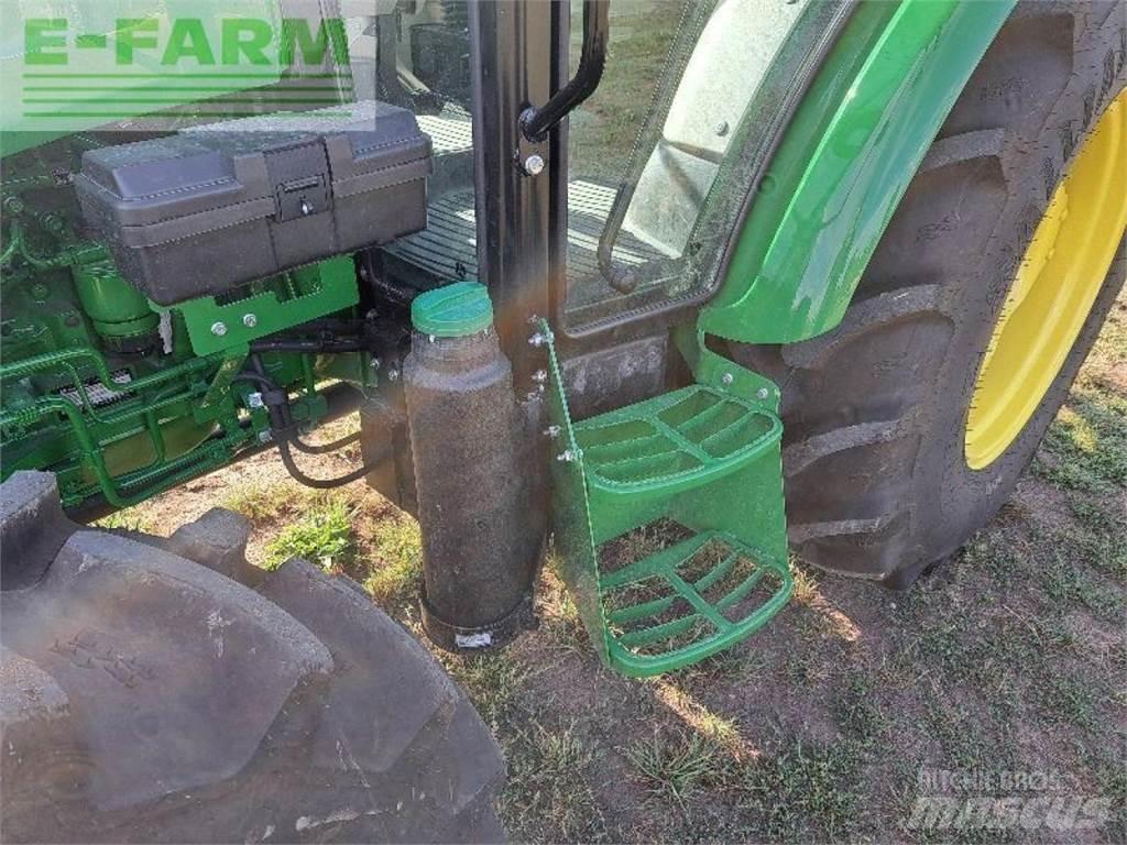 John Deere 5075e Tractors