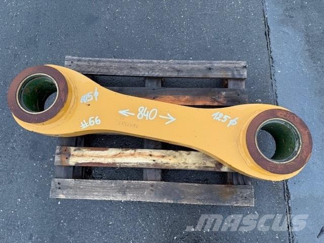 CNH BUCKET LINK Buckets