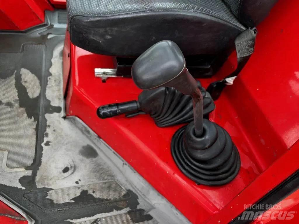 Manitou M30-4 4X4 Rough terrain truck