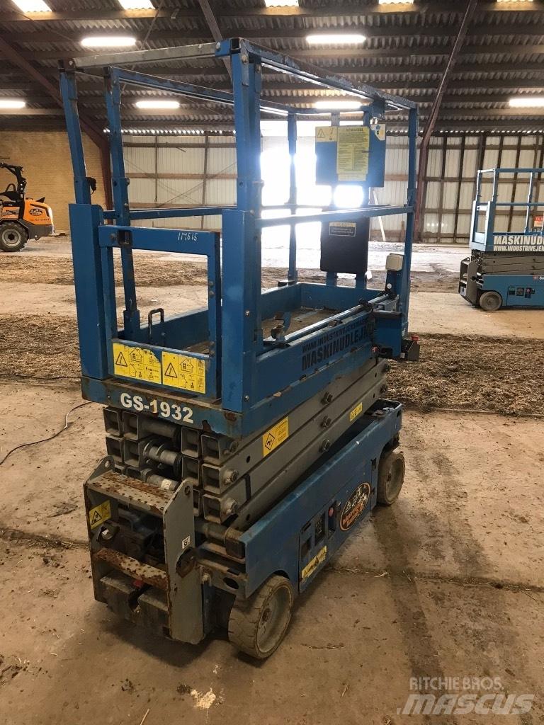 Genie GS 1932 Scissor lifts